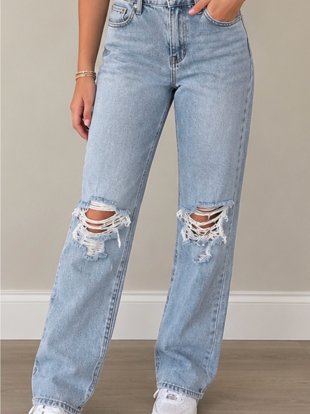 Forever 21 Light Blue Ripped Straight-Leg Jeans for Women